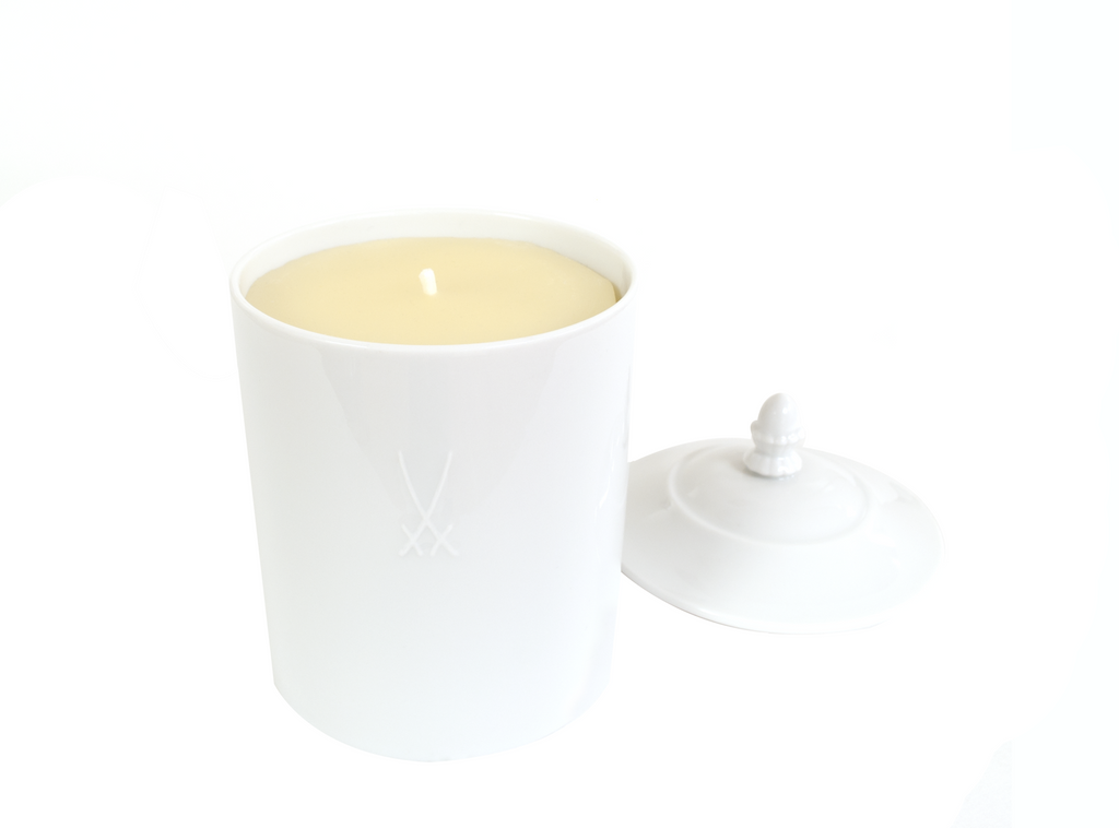 Meissen Shape "Berlin" With Lid - 100% Pure Beeswax Candles Made in USA | Qualitas Candles 